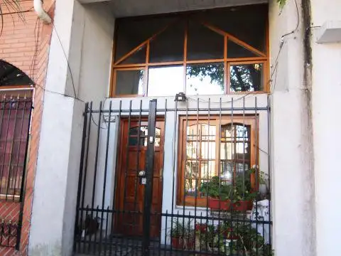 Ramon Castro al 4100 entre Aguero y Bernardo de Irigoyen