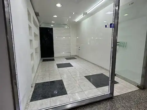 Local en Venta en San Nicolás, USD 20.000