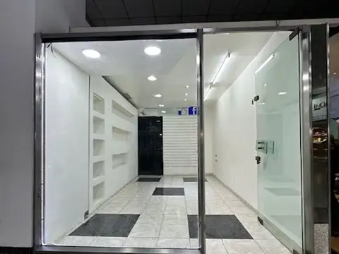 Local en Venta 75 años