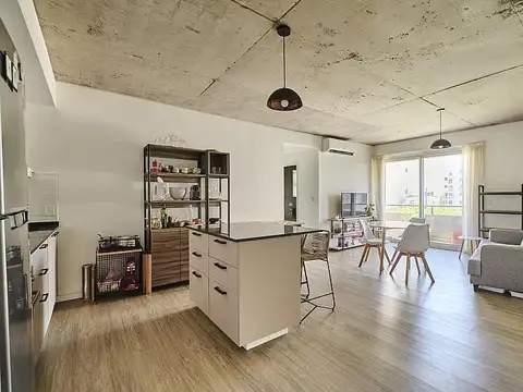 Departamento 2 ambientes en esquina al frente Luminoso Impecable balcon en Barrio Norte