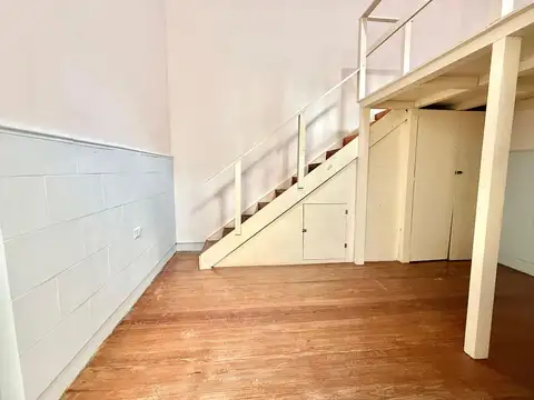 Depto Tipo Casa en Venta de 2 ambientes