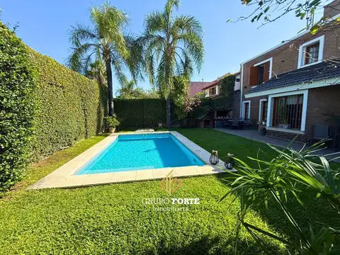 Casa en Venta de 4 dormitorios