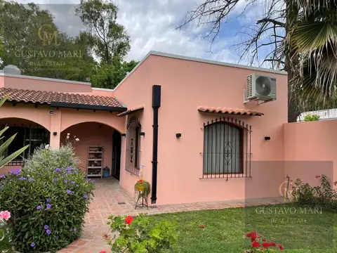 Las Calandrias entre Las Golondrinas y Costanera