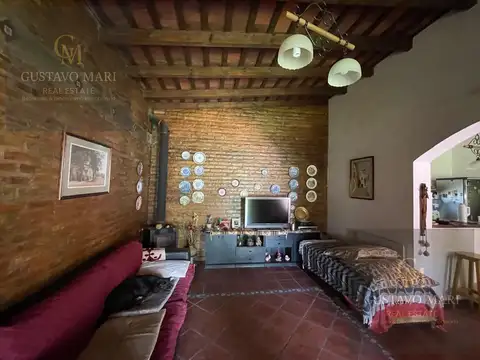 Casa en Venta con 1 cochera