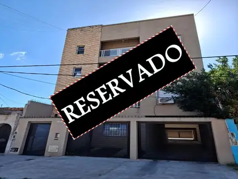RESERVADO    ALQUILER MONOAMBIENTE CON BALCON LUZ Y SOL
