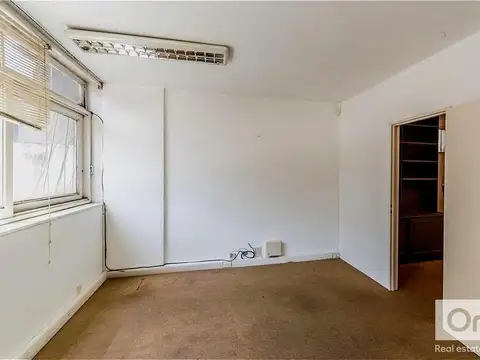 Oficina en Venta al Norte