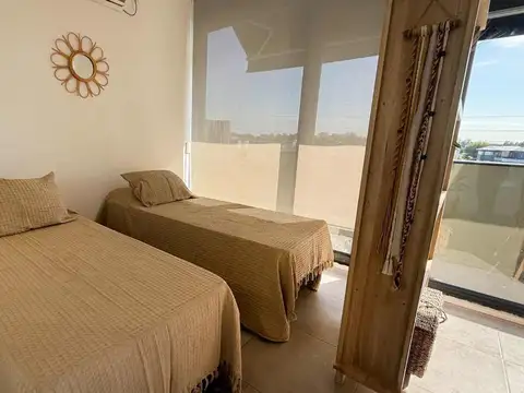 Departamento en Alquiler con 1 cochera