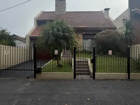 Venta Casa 4 Ambientes  San Antonio De Padua