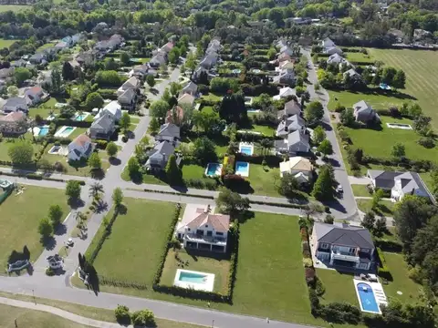 Terreno en Venta en Pilar Golf Club, USD 99.000