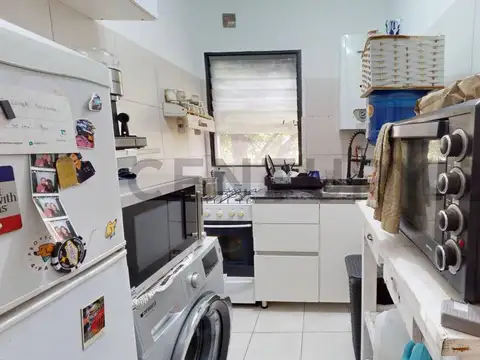 Departamento 8 ambientes con 3 baños