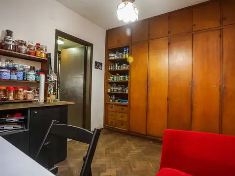 PH CON GRAN ESPACIO VERDE EN AVELLANEDA