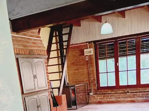 Casa en Venta con 1 cochera