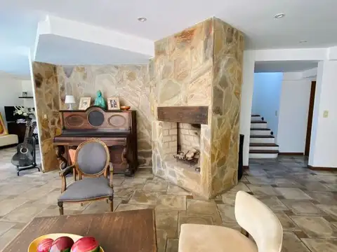 Casa en Venta de 5 dormitorios