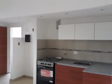 25 De Mayo 800, Piso 5
