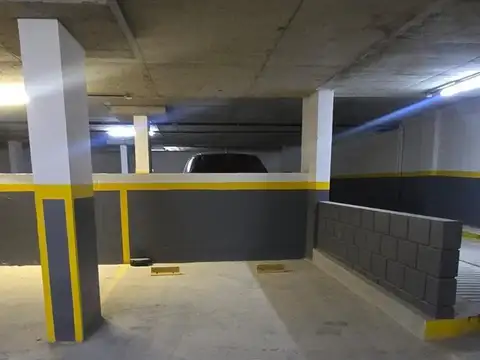 Cochera / VENTA / ALMAGRO SEGURIDAD