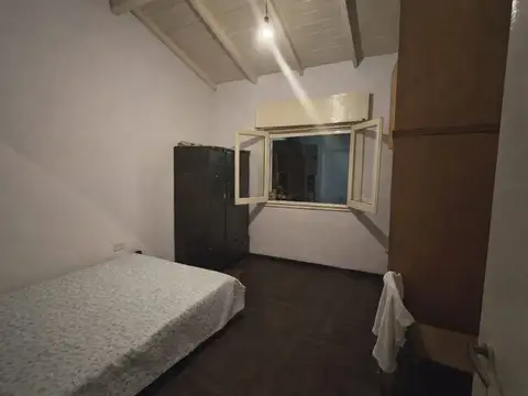 Casa en Venta en Florencio Varela amplio terreno