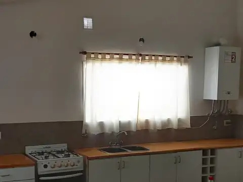 Venta Casa un dorm. con opción a ampliación