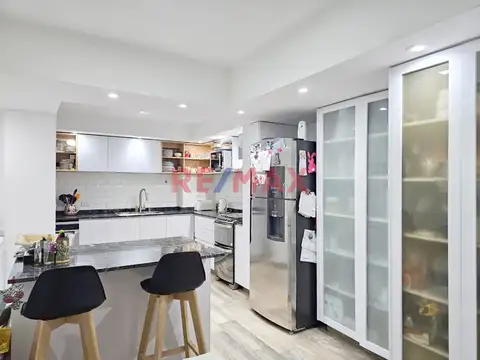 Depto 4 amb Venta Las Cañitas- espacio guardacoche