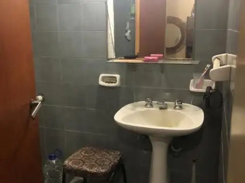 Casa 3 ambientes con 2 baños