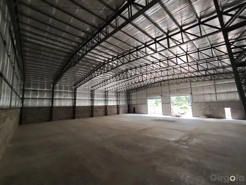 Galpón en alquiler de 900m2 ubicado en Francisco Álvarez