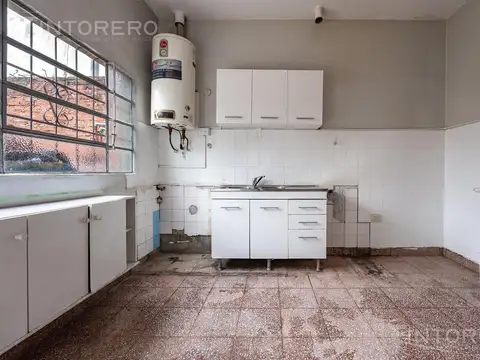 Presidente Ibáñez 686