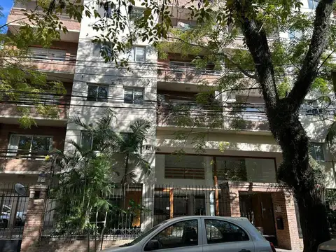 Departamento - en alquiler en San Isidro Centro, 3 ambientes, 2 cocheras