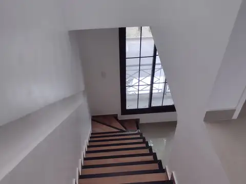 Depto Tipo Casa en Alquiler 3 años