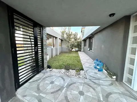 Casa en Venta al Este