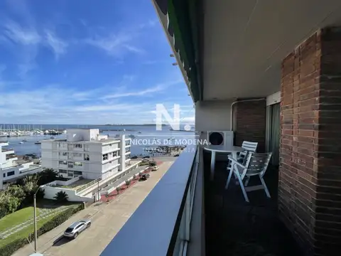 Departamento en Venta de 4 ambientes