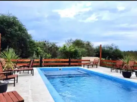 Hotel en Colón complejo Resort de 16 cabañas 