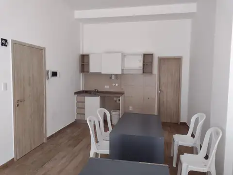 Departamento en Alquiler en Centro, $ 410.000