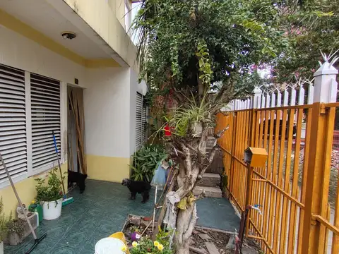 CASA Y DEPARTAMENTO