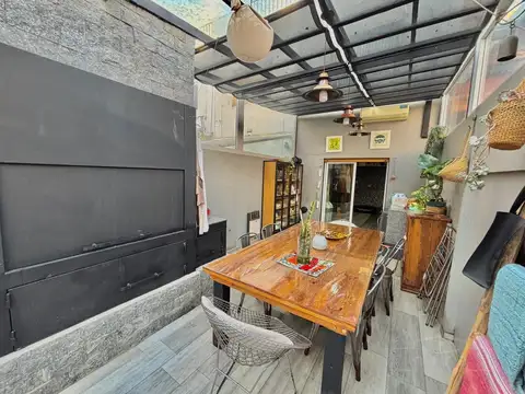 Depto Tipo Casa en Venta 28 años