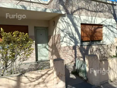 Casa 3 ambientes con 1 baño