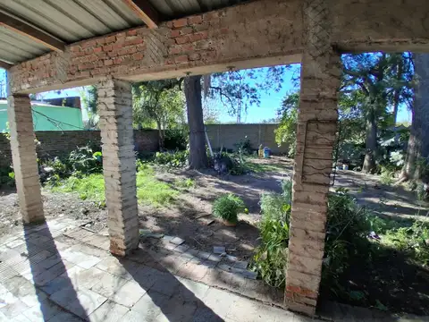 VENTA CASA A REFACCIONAR EN SANTO TOME