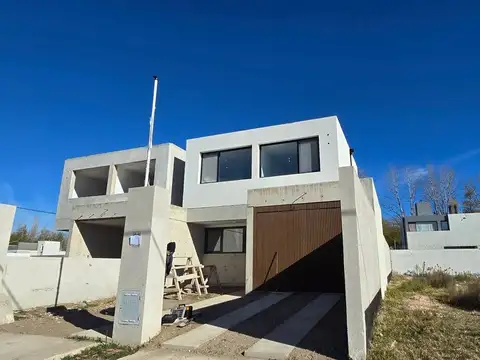 Casa en Venta 1 año