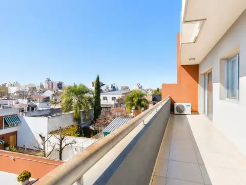 DEPARTAMENTO 3 AMBIENTES CON BALCON ATERRAZADO