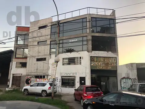 Av. Lavalle y Pacheco