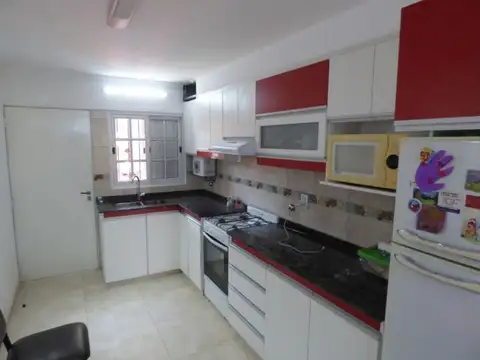 Casa en Venta en Granadero Baigorria, USD 85.000