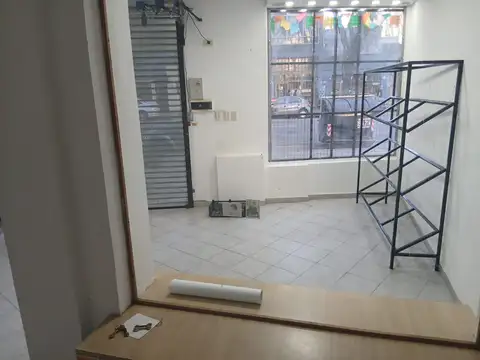 Local en Alquiler en Villa Urquiza, $ 1.100.000