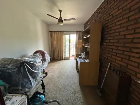 VENTA CASA 3 DORMI, PATIO Y COCHERA ,ZONA NORTE