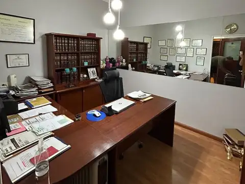 Oficina 2 amb en Venta en San Nicolas reciclada