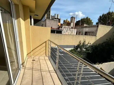 Departamento - Venta - Argentina, Capital Federal - Av. Rivadavia  10763