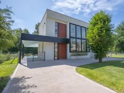 ALQUILER CASA BARRIO PRIVADO PRADOS DEL OESTE