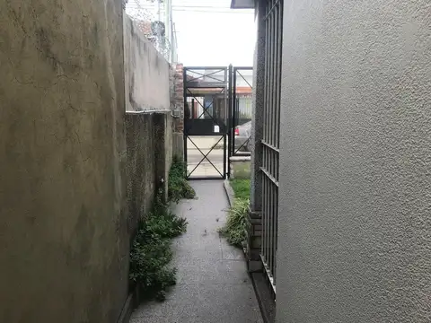 Depto Tipo Casa en Venta de 2 ambientes