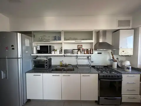 Departamento 4 ambientes con 2 baños