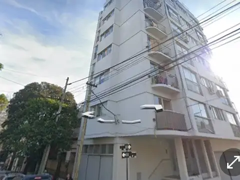EXCELENTE DEPARTAMENTO 2 AMB .-EXPENSAS INCLUIDAS -   1 DORMIT. LIV COM. COCINA  BAÑO COMPLE.