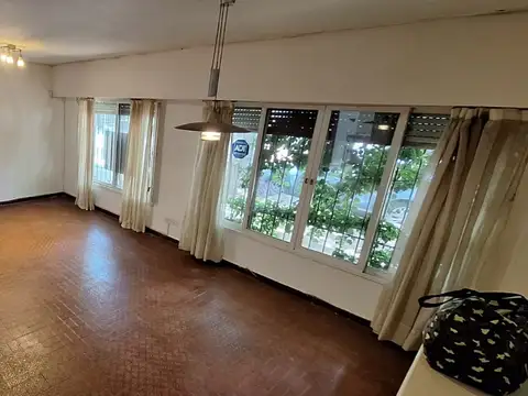 Casa en Venta en Martinez, USD 270.000
