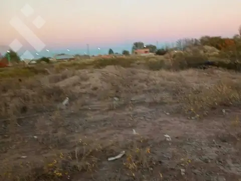 Terreno en Venta en General Roca, USD 15.000