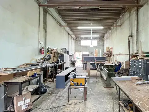 Triunvirato al 3700 esquina Rafael Obligado